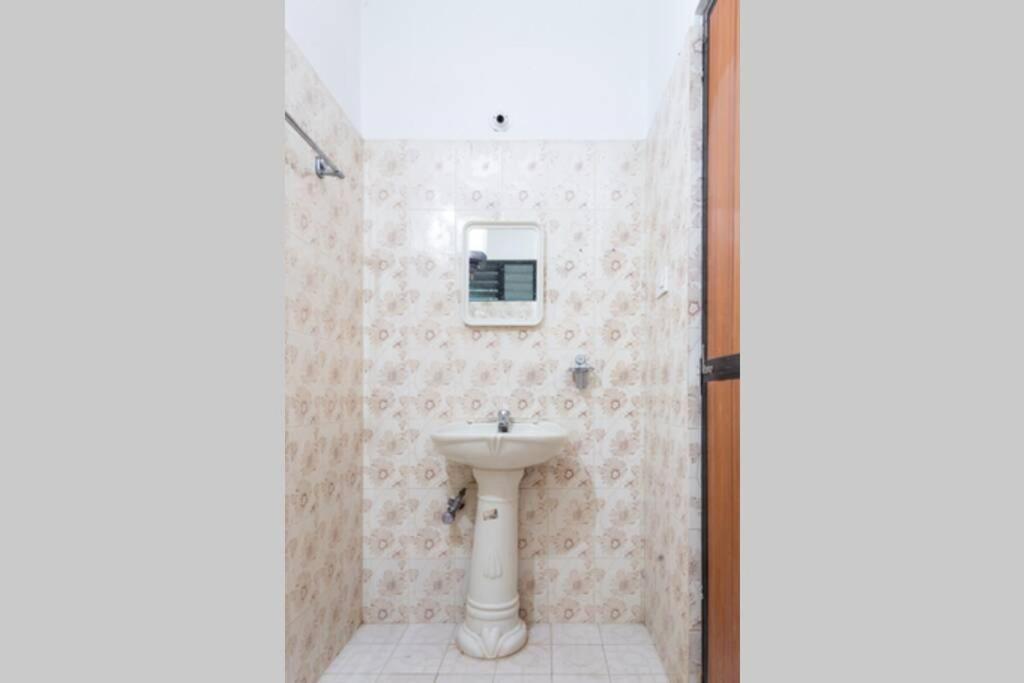 Villa Barbosa, 2 Bhk Villa & Luxury Rooms Near Colva, Sernabatim, Benaulim Beach מראה חיצוני תמונה